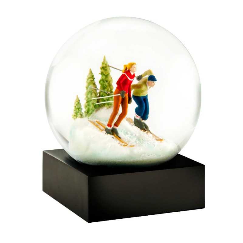 SNOWGLOBES, Skiers